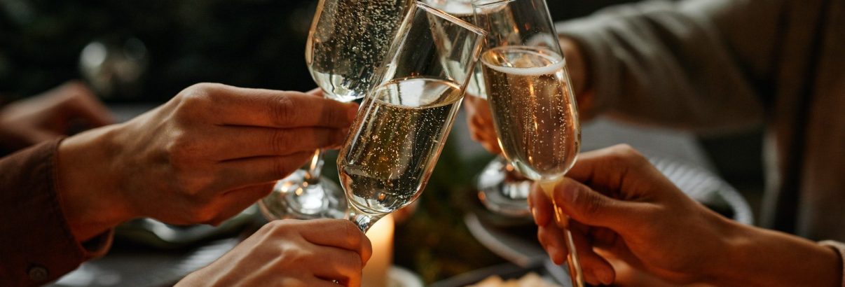 Voici des astuces pour conserver au mieux les bulles de votre champagne entamé
