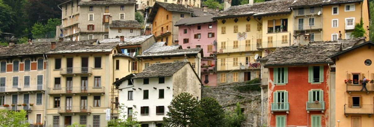 Rosazza | Alessandro Vecchi, CC, via Wikimedia Commons