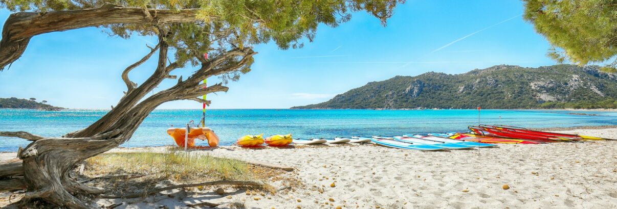 Découvrez la plus belle plage de Corse, ce joyau est un paradis situé entre mer et montagne