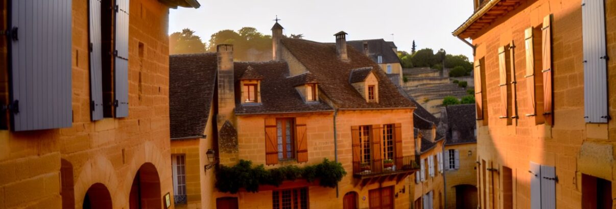 Sarlat-la-Canéda: La perle médiévale de la Nouvelle-Aquitaine