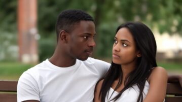 Couple en crise : détecter les signes de désintérêt et raviver la flamme
