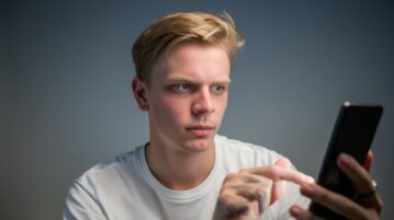 9 signes alarmants d'une dépendance aux likes sur les réseaux sociaux