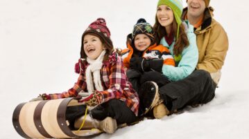 Luge en famille : pourquoi cette activité fait l'unanimité auprès des petits et grands