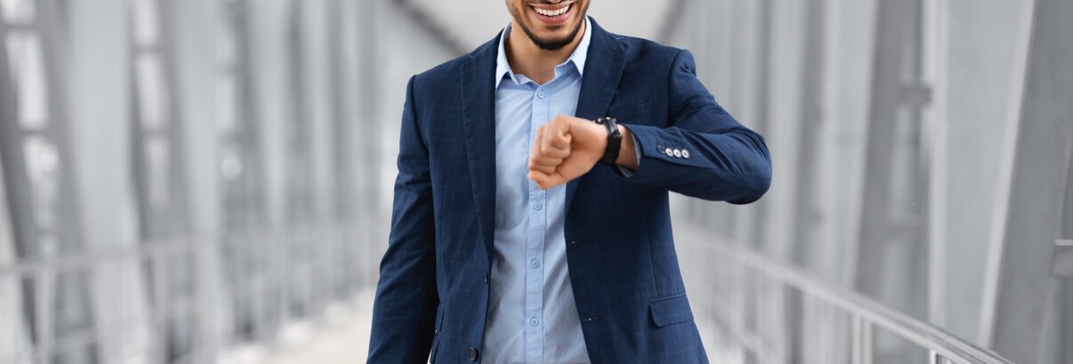 Voici pourquoi les montres sont presque toujours portées à la main gauche