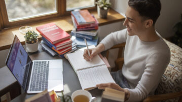 4 astuces incontournables pour progresser seul(e) en anglais