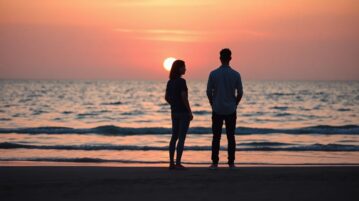 couple distant